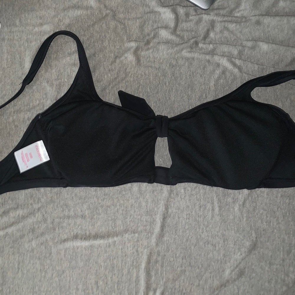 Target Bikini Top - Picture 2 of 3